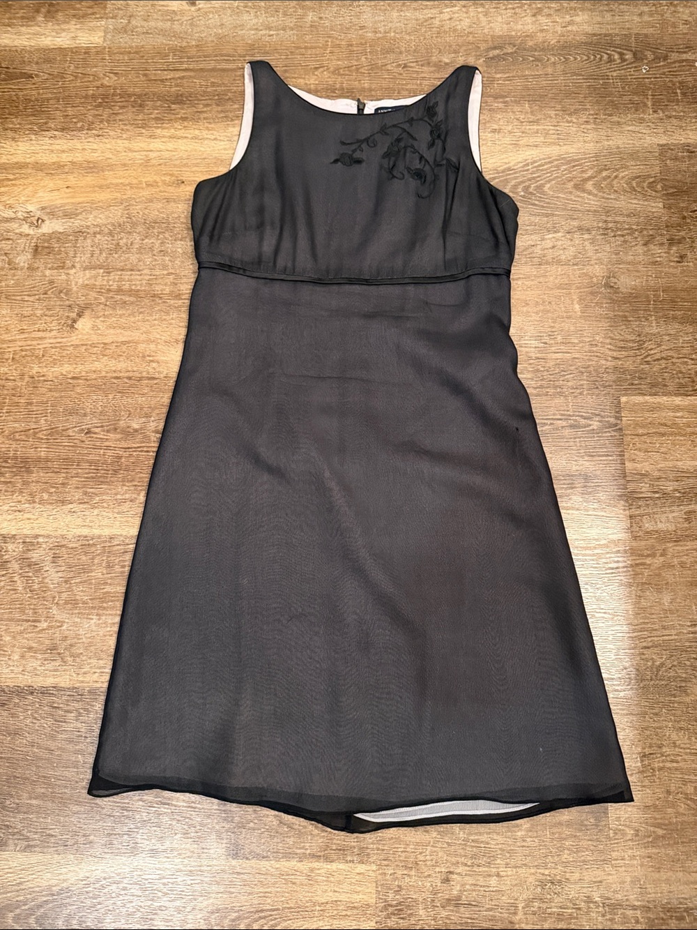 100% Silk Ann Taylor Elegant Black Sleeveless Mini Dress with Subtle Embroidery